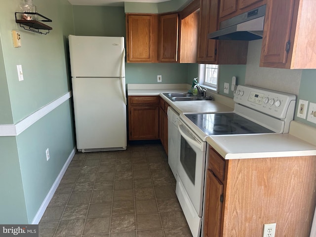 12 Emmit Ct, Emmitsburg, MD 21727 - kitchen featuring white appliances, under cabinet range hood, a sink, baseboards, and light countertops