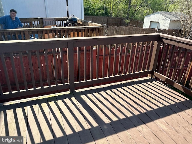 12 Emmit Ct, Emmitsburg, MD 21727 - wooden terrace with a fenced backyard