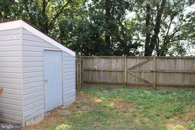 8323 Revelation Ave, Walkersville, MD 21793 - view of yard with fence, an outbuilding, and a storage unit