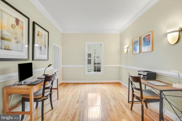 147 Little Quarry Rd, Gaithersburg, MD 20878 - office area with light wood-style floors, crown molding, and baseboards