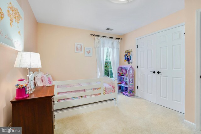 147 Little Quarry Rd, Gaithersburg, MD 20878 - carpeted bedroom with a closet