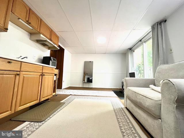 5044 Head Ct, Fairfax, VA 22032 - view of living room
