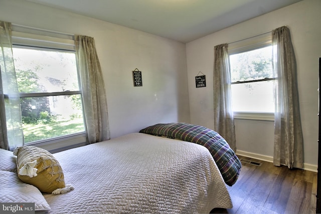 5 Middleton Ln, Willingboro, NJ 08046 - bedroom featuring wood-type flooring and baseboards