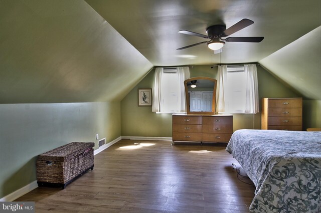 5 Middleton Ln, Willingboro, NJ 08046 - bedroom featuring vaulted ceiling, dark wood-style floors, baseboards, and a ceiling fan