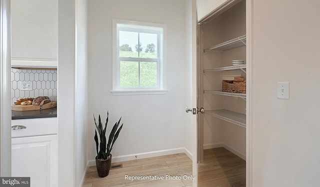 416 Allegheny Dr, Mechanicsburg, PA 17055 - view of pantry