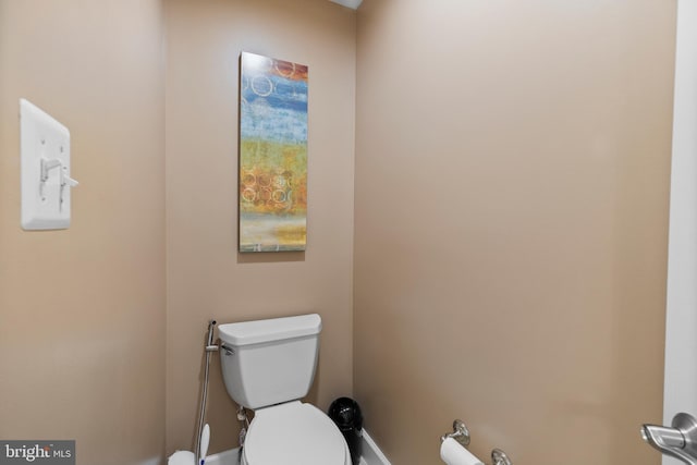 10701 Monocacy Way, Manassas, VA 20112 - bathroom with toilet and baseboards