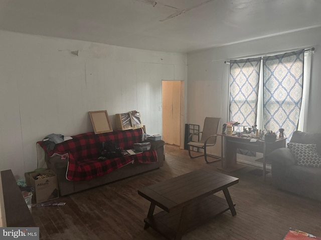 16102 Calla Hill, Mount Savage, MD 21545 - living room with wood finished floors