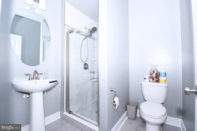 41 Green Dome Pl, Gaithersburg, MD 20878 - full bath with baseboards, a shower stall, toilet, and a sink
