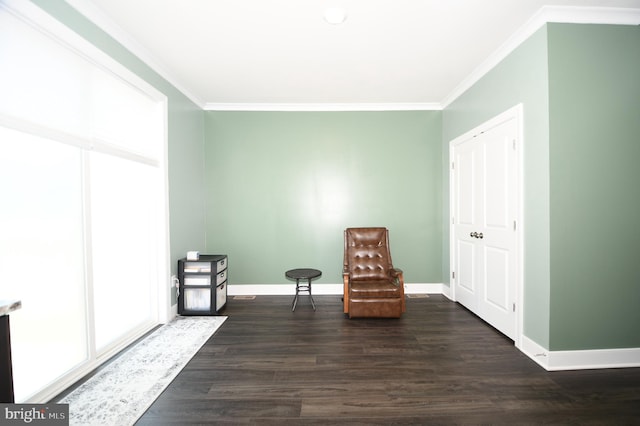 41 Green Dome Pl, Gaithersburg, MD 20878 - living area featuring ornamental molding, dark wood finished floors, and baseboards