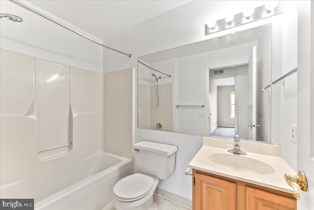 1707 Waters Edge Dr Unit 07, Newark, DE 19702 - bathroom featuring shower / bathtub combination, toilet, and vanity