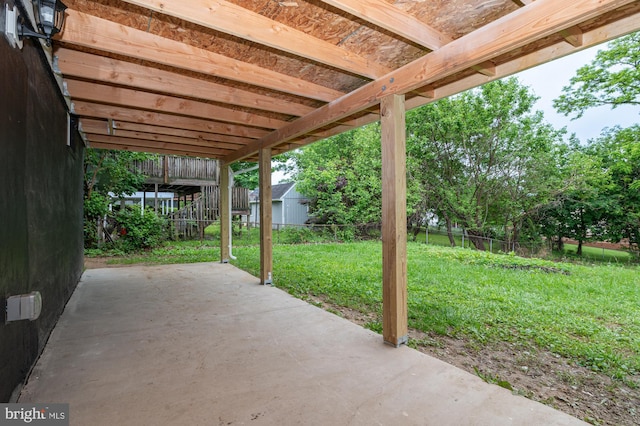 609 6th Ave, Brunswick, MD 21716 - view of patio / terrace