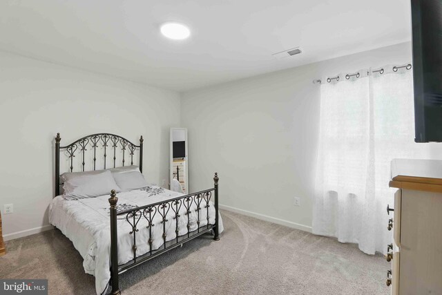 7571 Kindler Overlook Dr, Laurel, MD 20723 - bedroom with carpet floors and baseboards