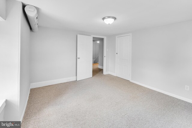 700 Strahle St, Philadelphia, PA 19111 - unfurnished bedroom with carpet, baseboards, and a closet