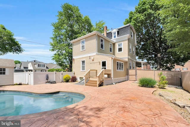 700 Strahle St, Philadelphia, PA 19111 - view of pool featuring a gate, a patio, and a fenced backyard