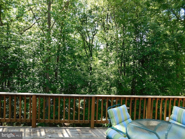 1559 Autumn Ridge Cir, Reston, VA 20194 - view of wooden deck