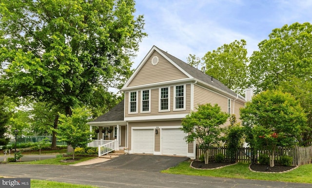 336 Deerpath Ave SW, Leesburg, VA 20175 - traditional home featuring driveway and a garage