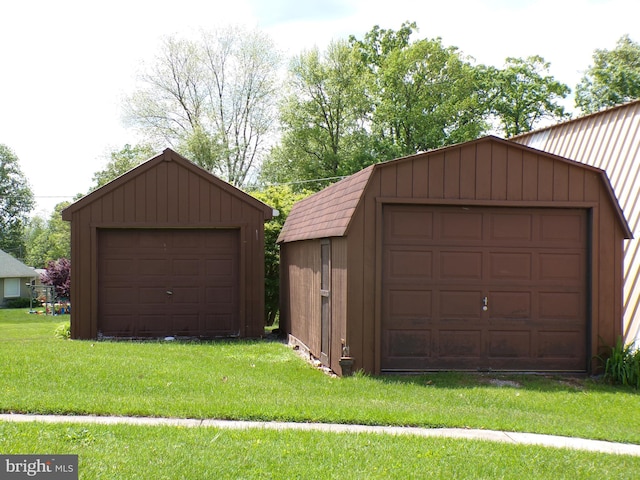 2713 Rowe Rd, New Windsor, MD 21776 - view of garage
