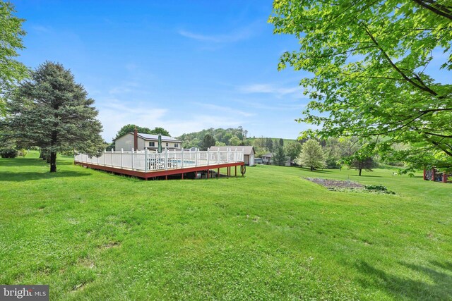 191 Meadow Dr, Mohrsville, PA 19541 - view of green lawn with a deck
