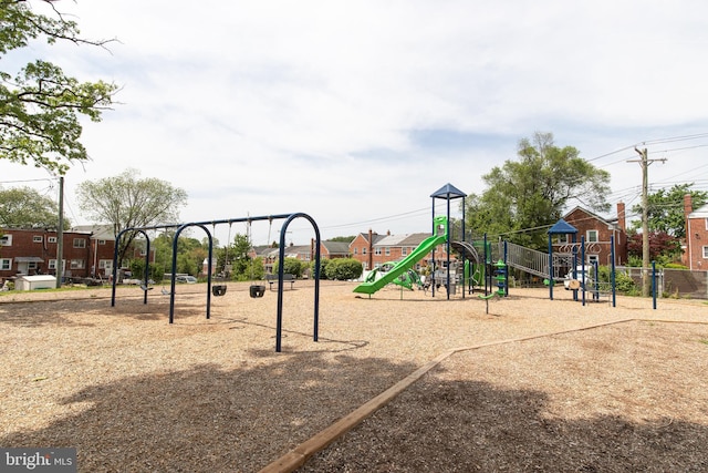 1334 Dalton Rd, Baltimore, MD 21234 - view of community play area
