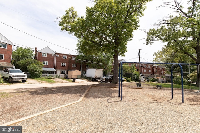 1334 Dalton Rd, Baltimore, MD 21234 - view of yard