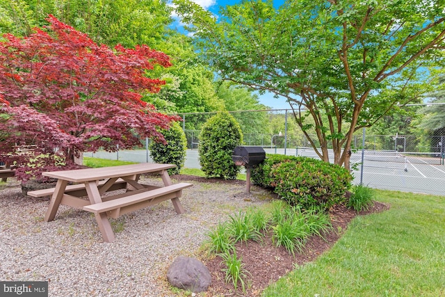 603 Admiral Dr Unit 204, Annapolis, MD 21401 - view of yard featuring fence and a tennis court