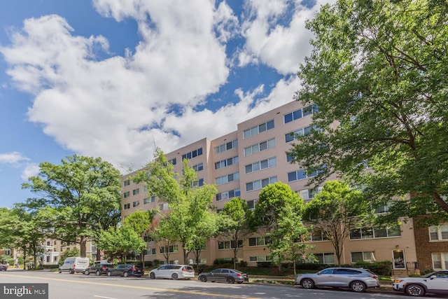 2829 Connecticut Ave NW Unit 312, Washington, DC 20008 - view of property
