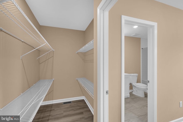 4820 Hayes St NE, Washington, DC 20019 - view of spacious closet