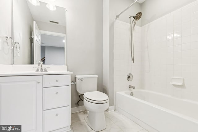 7702 Ousley Pl, Alexandria, VA 22315 - bathroom featuring vanity and bathtub / shower combination