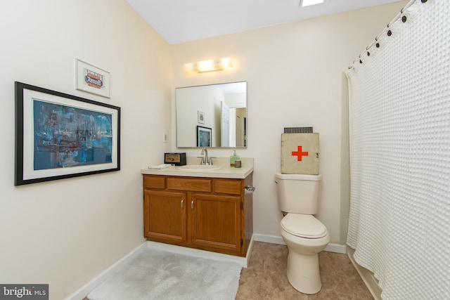 2706 Wimbledon Way, Blackwood, NJ 08012 - full bath featuring vanity, toilet, baseboards, and curtained shower