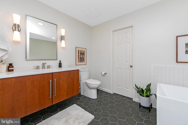 2706 Wimbledon Way, Blackwood, NJ 08012 - bathroom featuring a soaking tub, vanity, toilet, tile patterned flooring, and baseboards