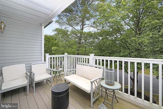 2706 Wimbledon Way, Blackwood, NJ 08012 - view of wooden terrace
