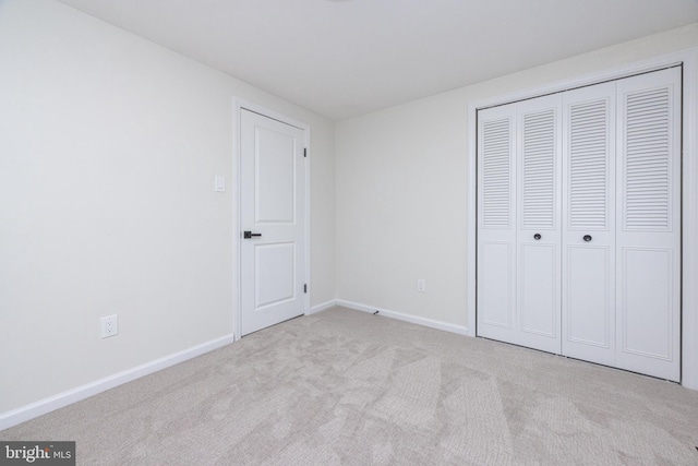 127 Toledo Ln, Willingboro, NJ 08046 - unfurnished bedroom with carpet flooring, baseboards, and a closet