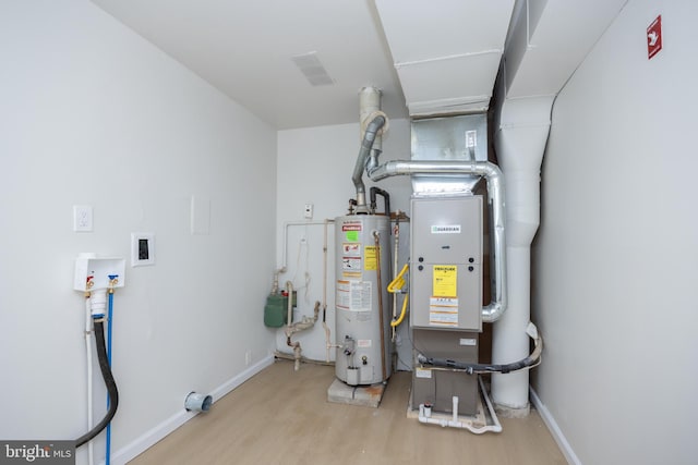 127 Toledo Ln, Willingboro, NJ 08046 - utility room with gas water heater