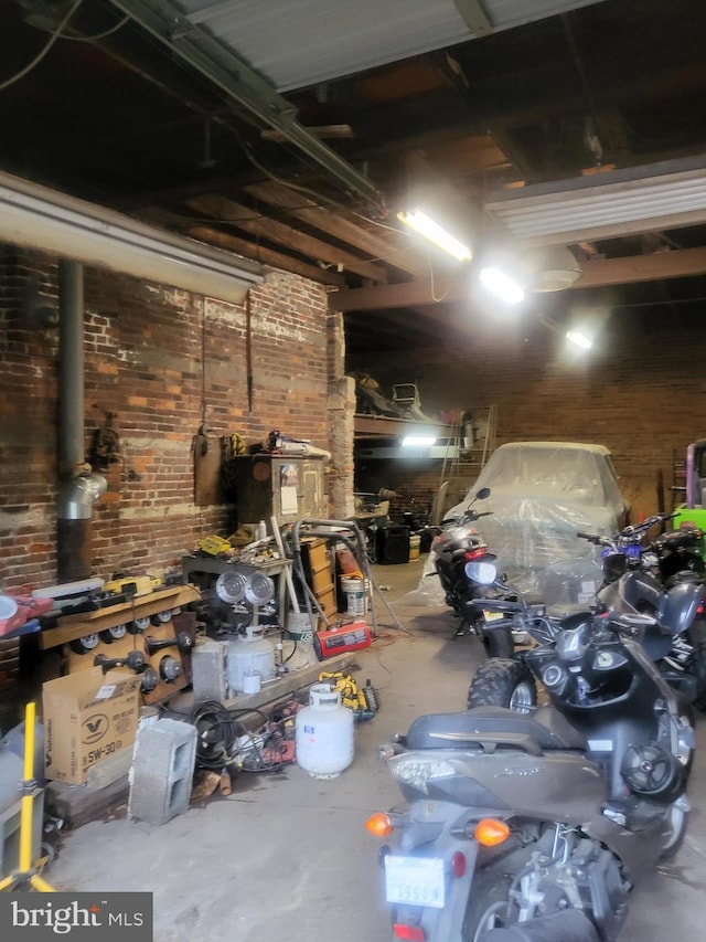 below grade area featuring a garage