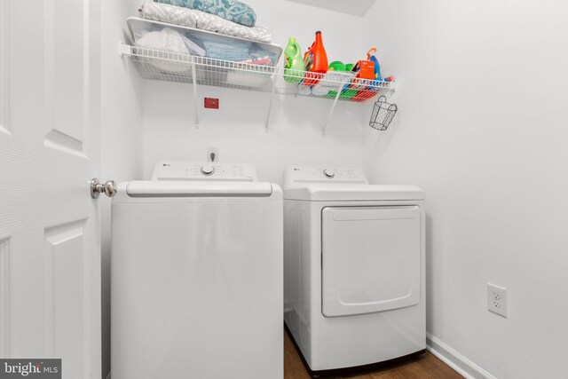 27 Hopkins Branch Way, Fredericksburg, VA 22406 - washroom featuring washer and clothes dryer and dark wood-style floors