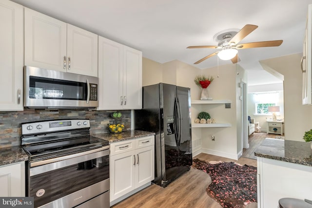 320 Bala Ter W, West Chester, PA 19380 - kitchen with appliances with stainless steel finishes, light wood-style flooring, a ceiling fan, and decorative backsplash