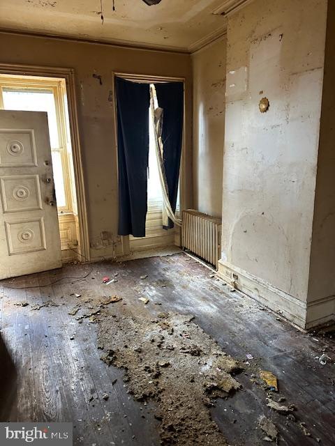 empty room with radiator