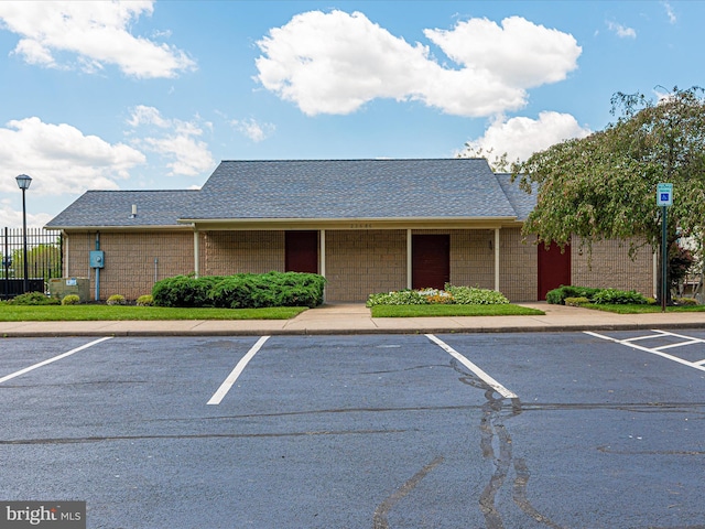 24129 Pecan Grove Ln, Gaithersburg, MD 20882 - view of uncovered parking lot