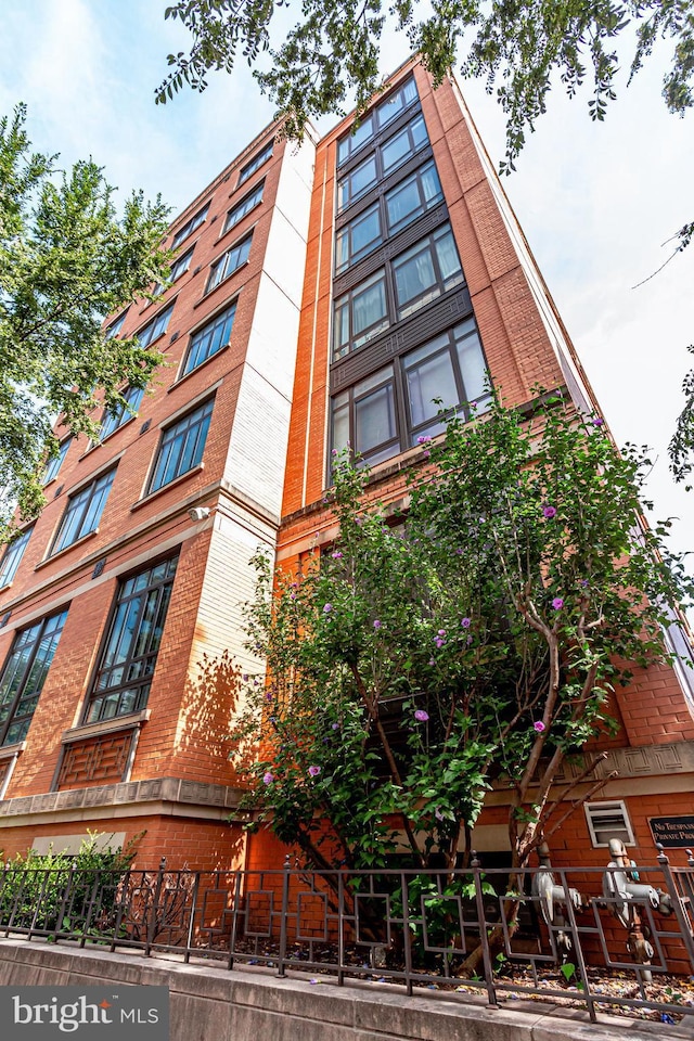 809 6th St NW Unit 63, Washington, DC 20001 - view of building exterior