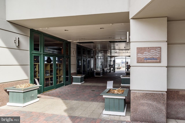 1252 Harbor Island Walk, Baltimore, MD 21230 - view of building lobby
