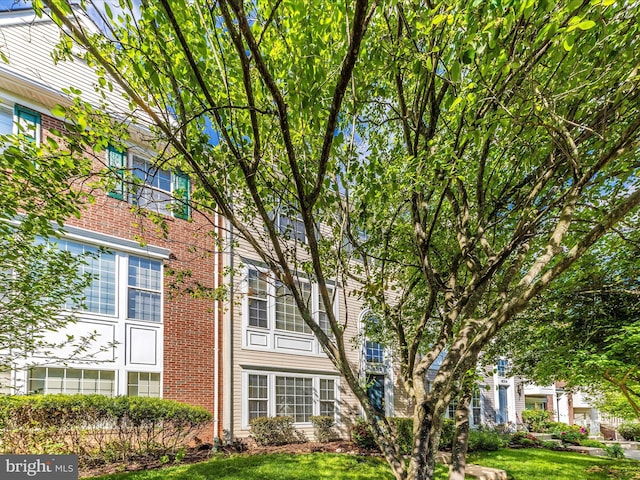 18312 Bailiwick Pl, Germantown, MD 20874 - view of side of property with brick siding