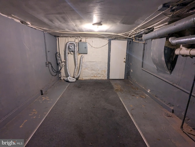 525 N Robinson St, Baltimore, MD 21205 - unfinished basement featuring electric panel