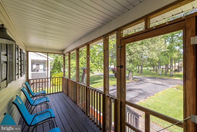 309 6th St, Colonial Beach, VA 22443 - view of sunroom / solarium