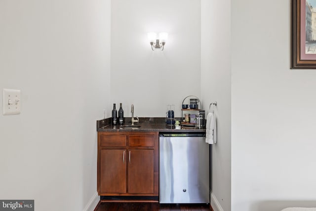 94 Tomahawk Way, Linden, VA 22642 - indoor wet bar featuring stainless steel dishwasher, dark wood-type flooring, and baseboards
