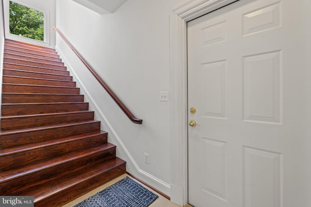 94 Tomahawk Way, Linden, VA 22642 - staircase with baseboards