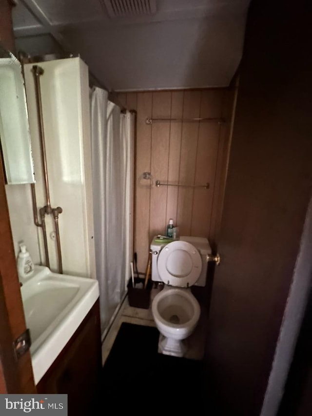 6528 Rte 6, Wellsboro, PA 16901 - bathroom featuring toilet and a shower with shower curtain