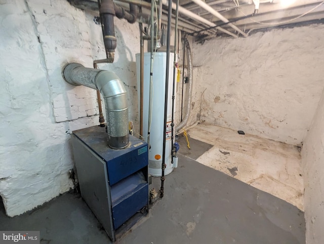 4133 Eierman Ave, Baltimore, MD 21206 - utility room with gas water heater