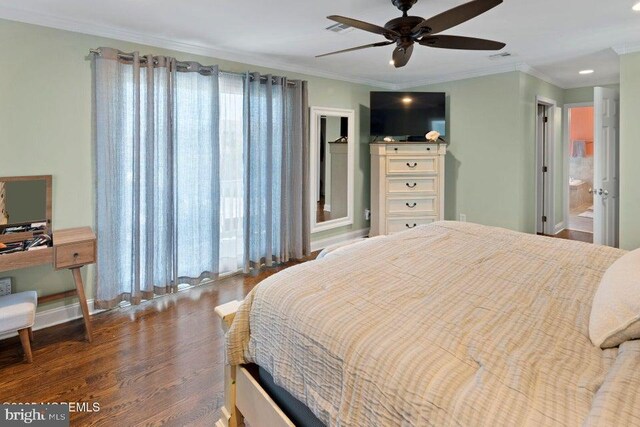 bedroom with wood finished floors, crown molding, recessed lighting, and a ceiling fan