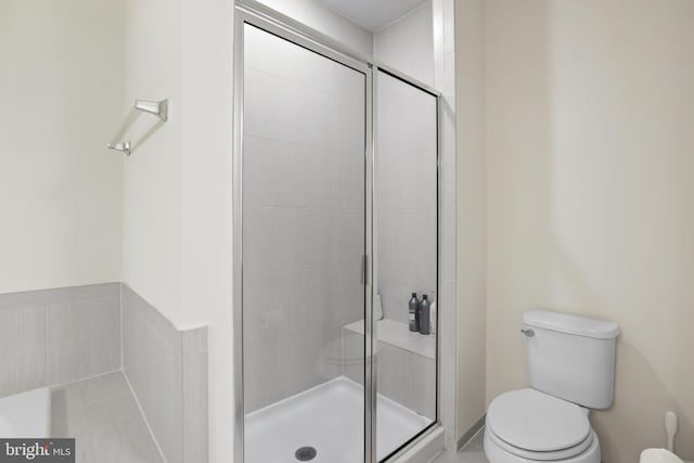 1102 Ribbon Limestone Ter SE, Leesburg, VA 20175 - bathroom featuring toilet and a stall shower