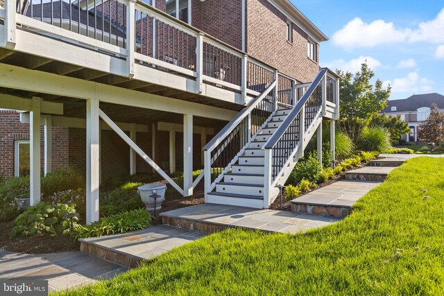 20550 Wildbrook Ct, Ashburn, VA 20147 - view of property with stairway
